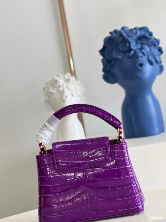 Cheap LOUIS VUITTON MINI CAPUCINES 0719